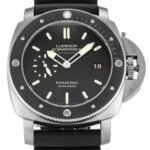 Luxury Panerai Luminor Submersible PAM00389 Mens Watch